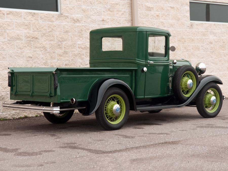  Ford V8 Closed Cab Pickup 1932 года  (фото 4 из 4)